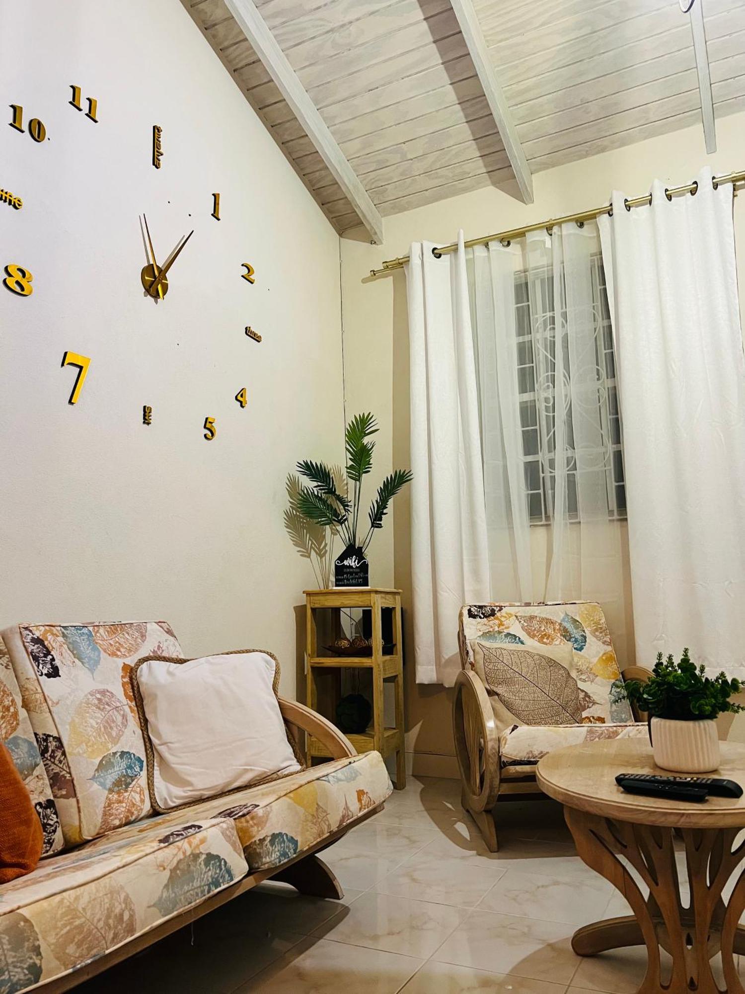 Entire Home - West Coast Barbados Сейнт Питър Екстериор снимка